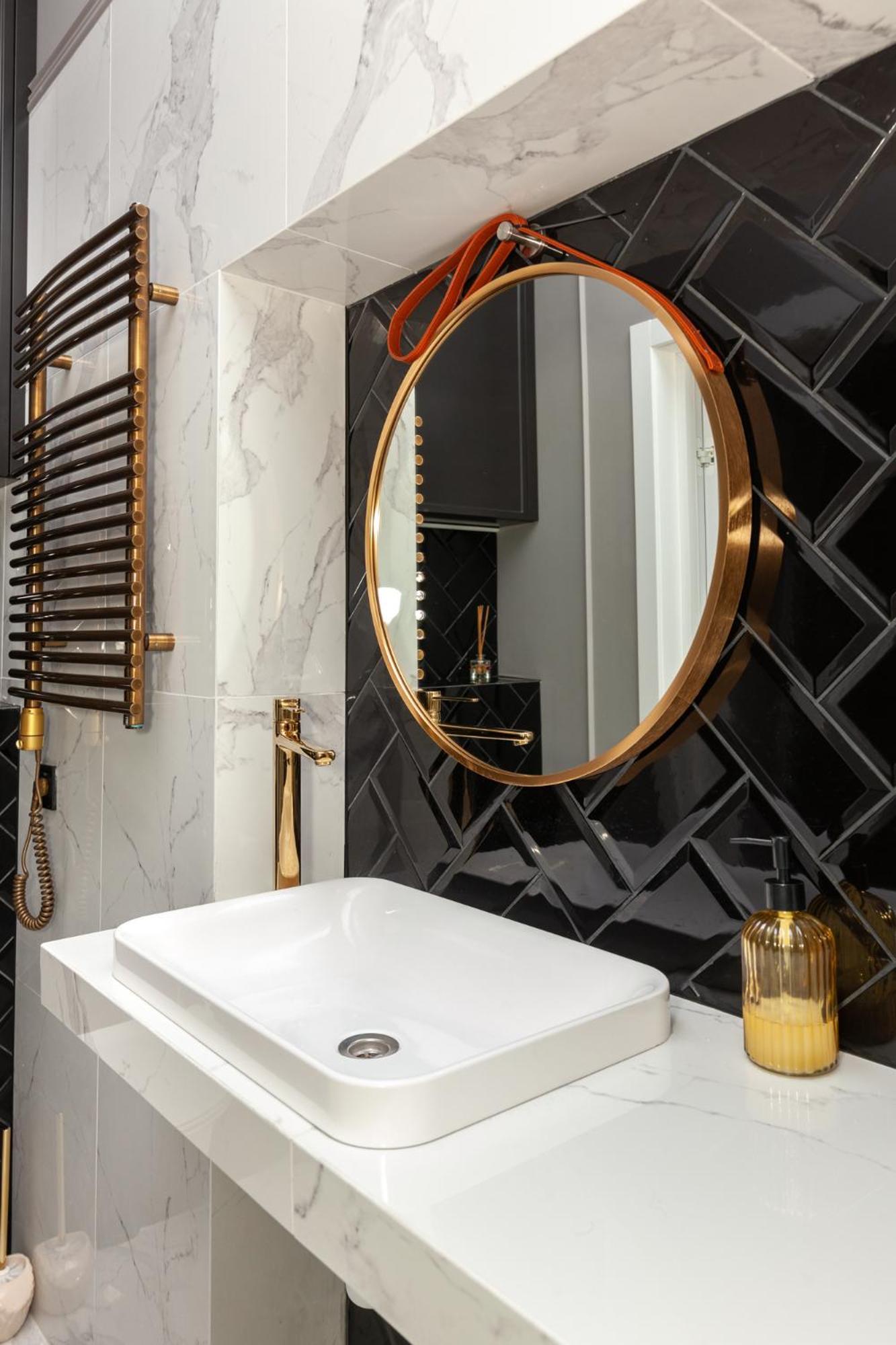 Leogrand Vip On Svobody Avenue 43 Appartement Lviv Buitenkant foto